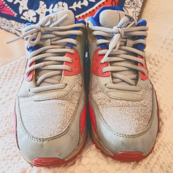 Nike Air, Women's Size 7.5 - Picture 4 of 7